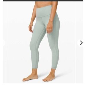 Lululemon‎ Align Pant 25" in Hazy Jade Sz 10 great condition